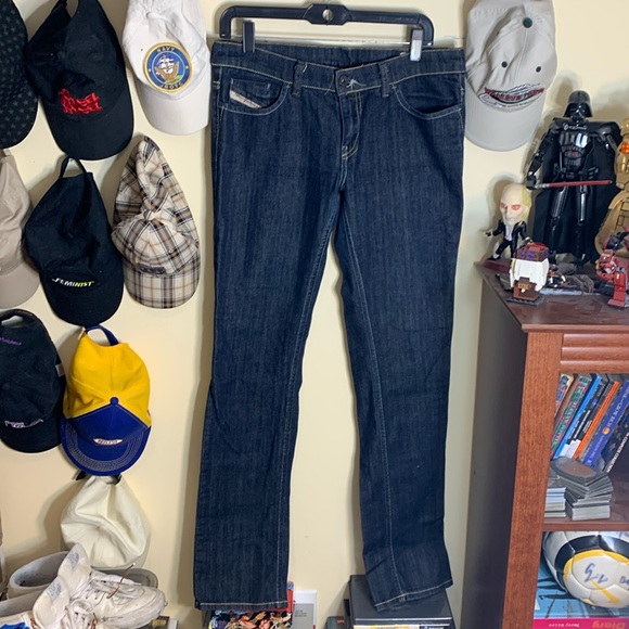 Diesel Liv Wide Legged Stacked Jeans 31W/32L - Picture 2 of 10